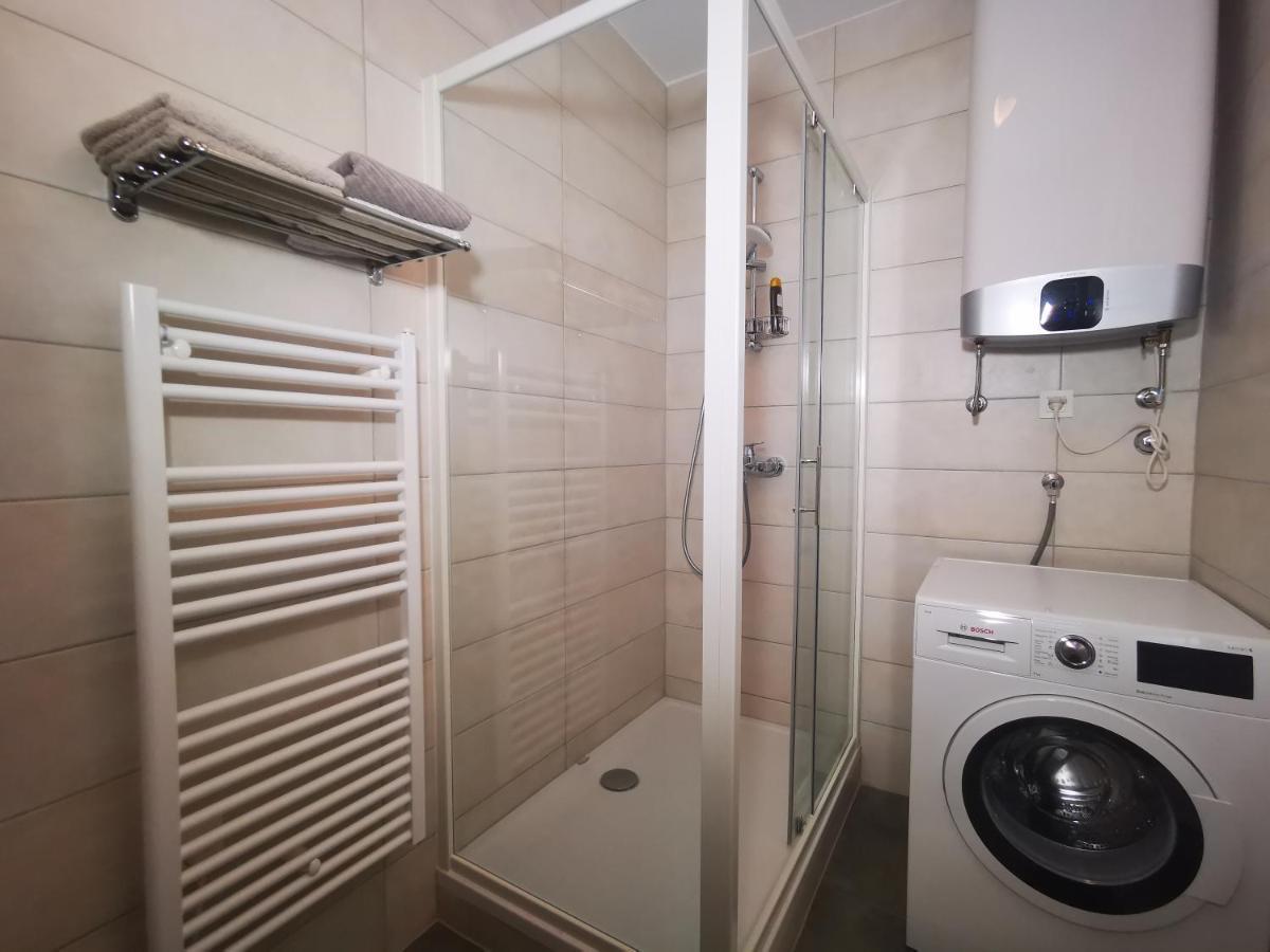 Ambassador Apartment 자다르 외부 사진